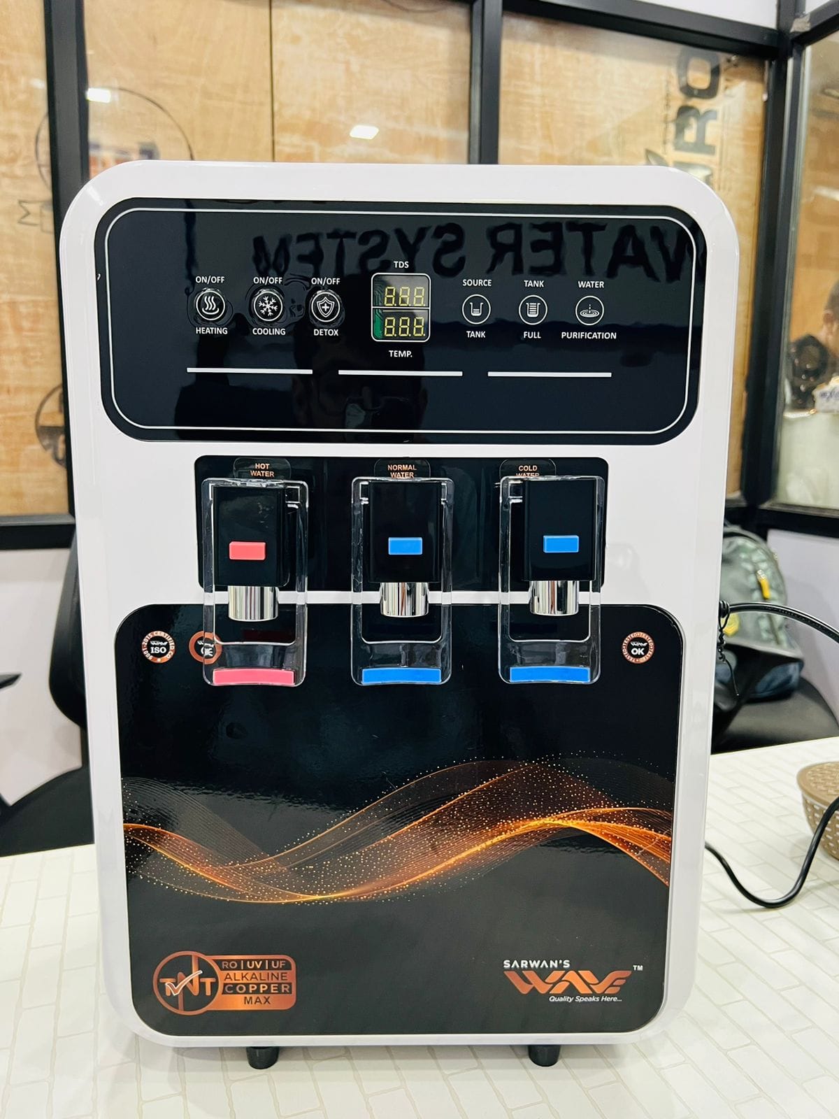 Wave TNT Max RO+UV+UF+ALK+Auto TDS | HOT+COLD+NORMAL | Detoxifier | 1-year filter life.