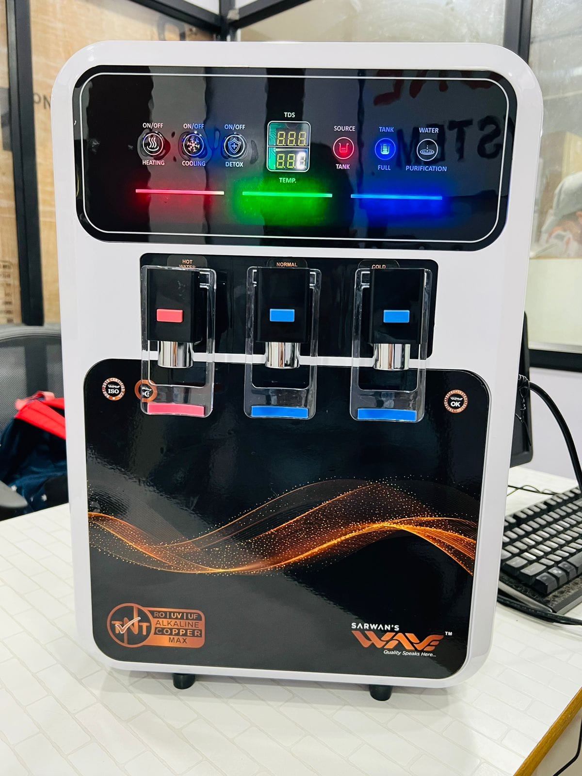 Wave TNT Max RO+UV+UF+ALK+Auto TDS | HOT+COLD+NORMAL | Detoxifier | 1-year filter life.